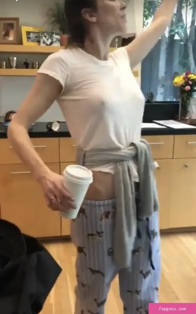 Whitney Cummings