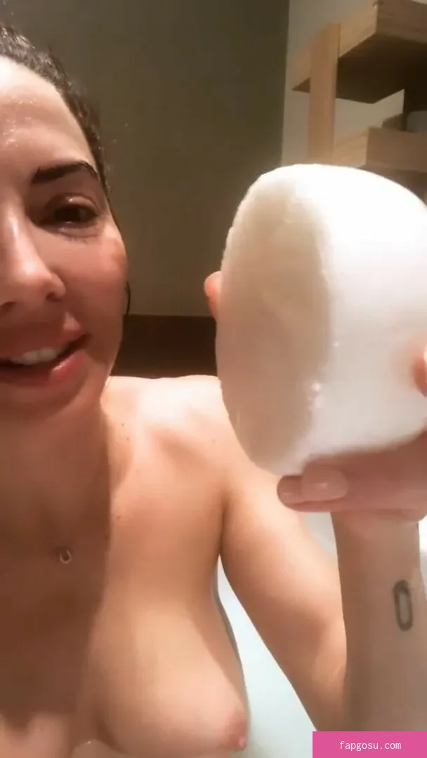 Whitney Cummings