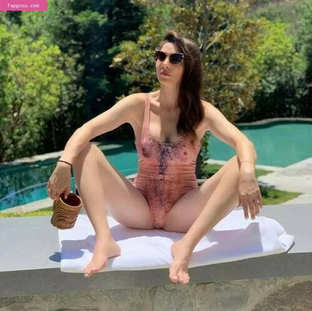 Whitney Cummings