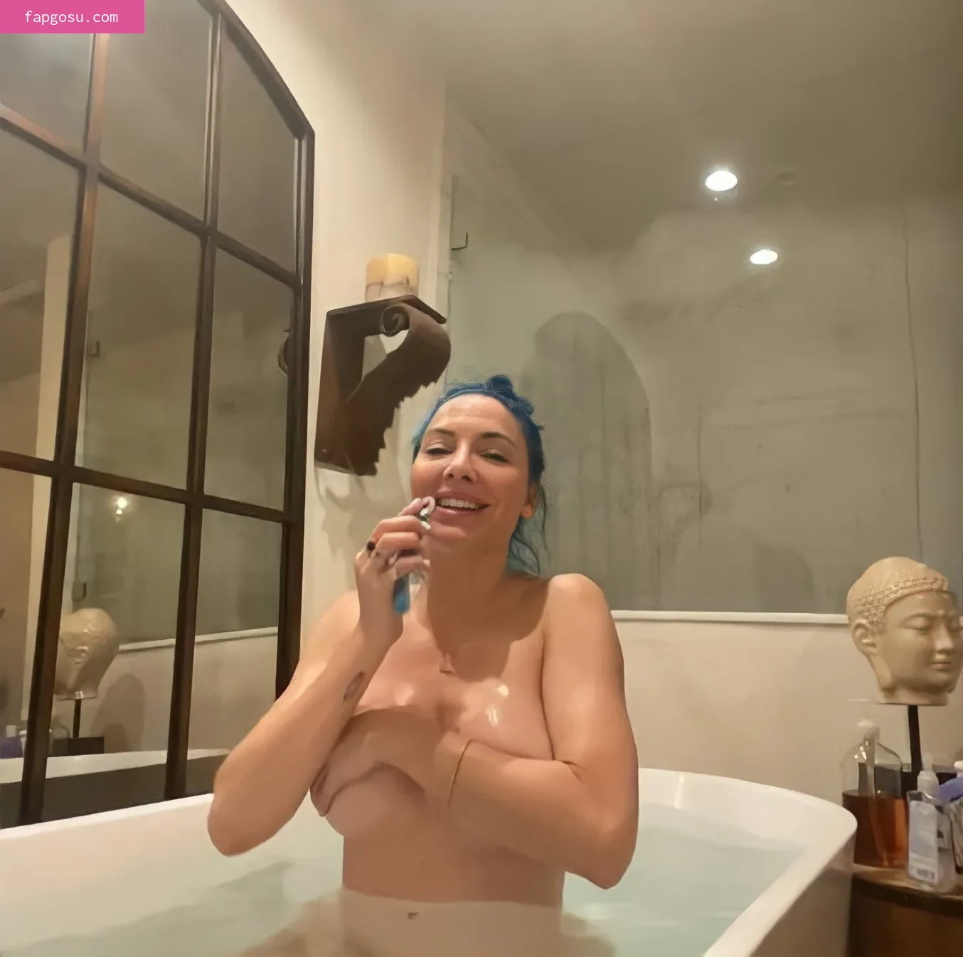 Whitney Cummings