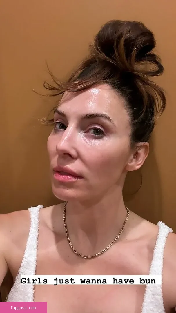 Whitney Cummings