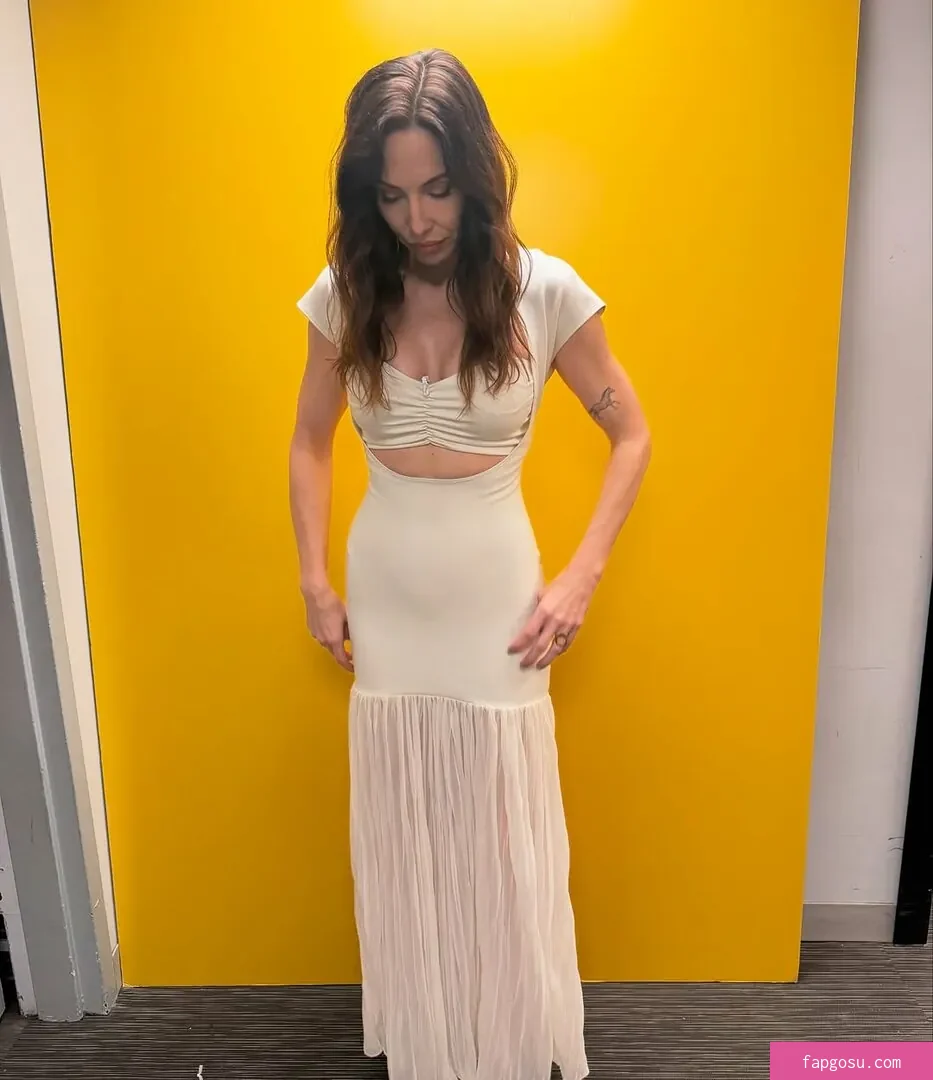 Whitney Cummings