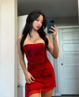 Winnie Chang content