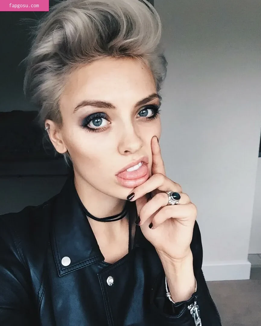 Wallis Day