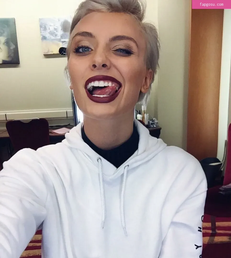 Wallis Day