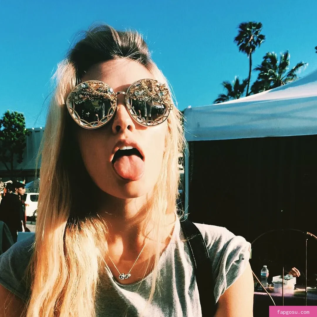 Wallis Day