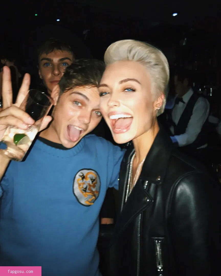 Wallis Day