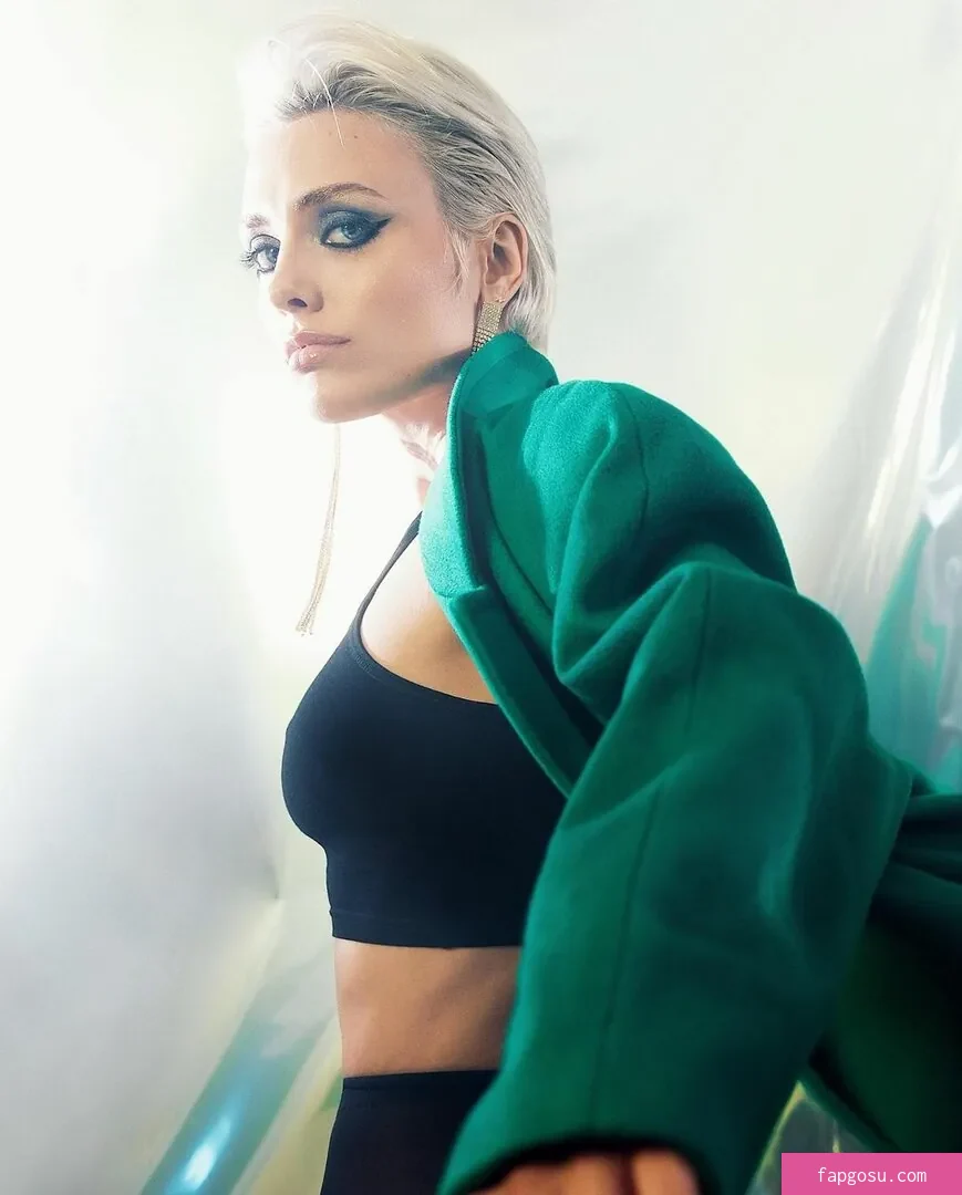 Wallis Day