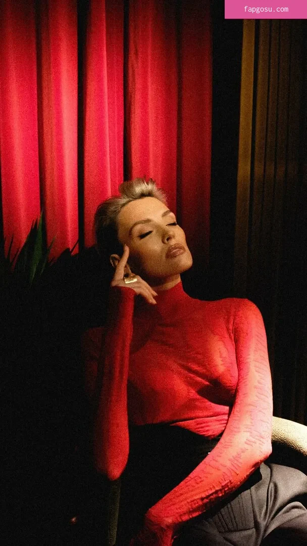 Wallis Day