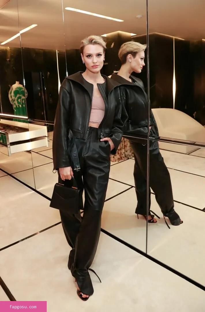 Wallis Day