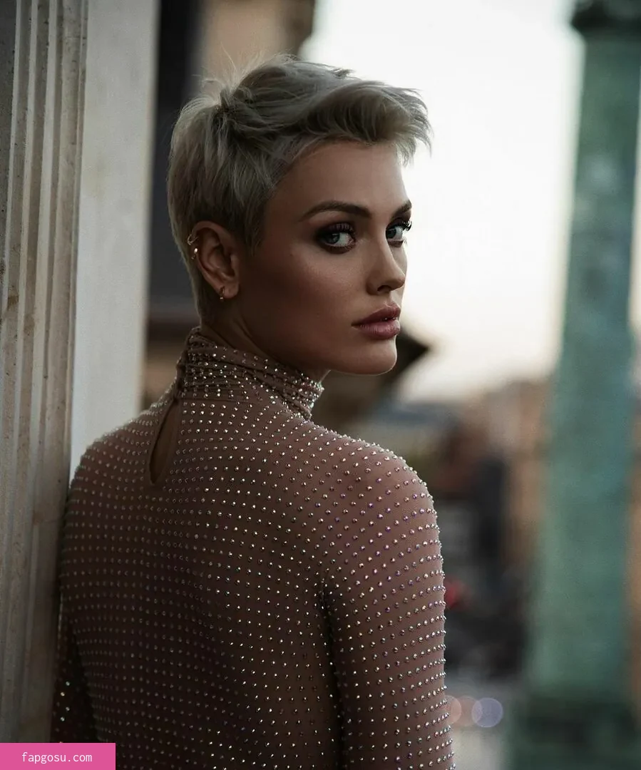 Wallis Day
