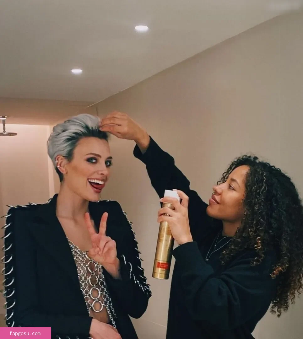 Wallis Day