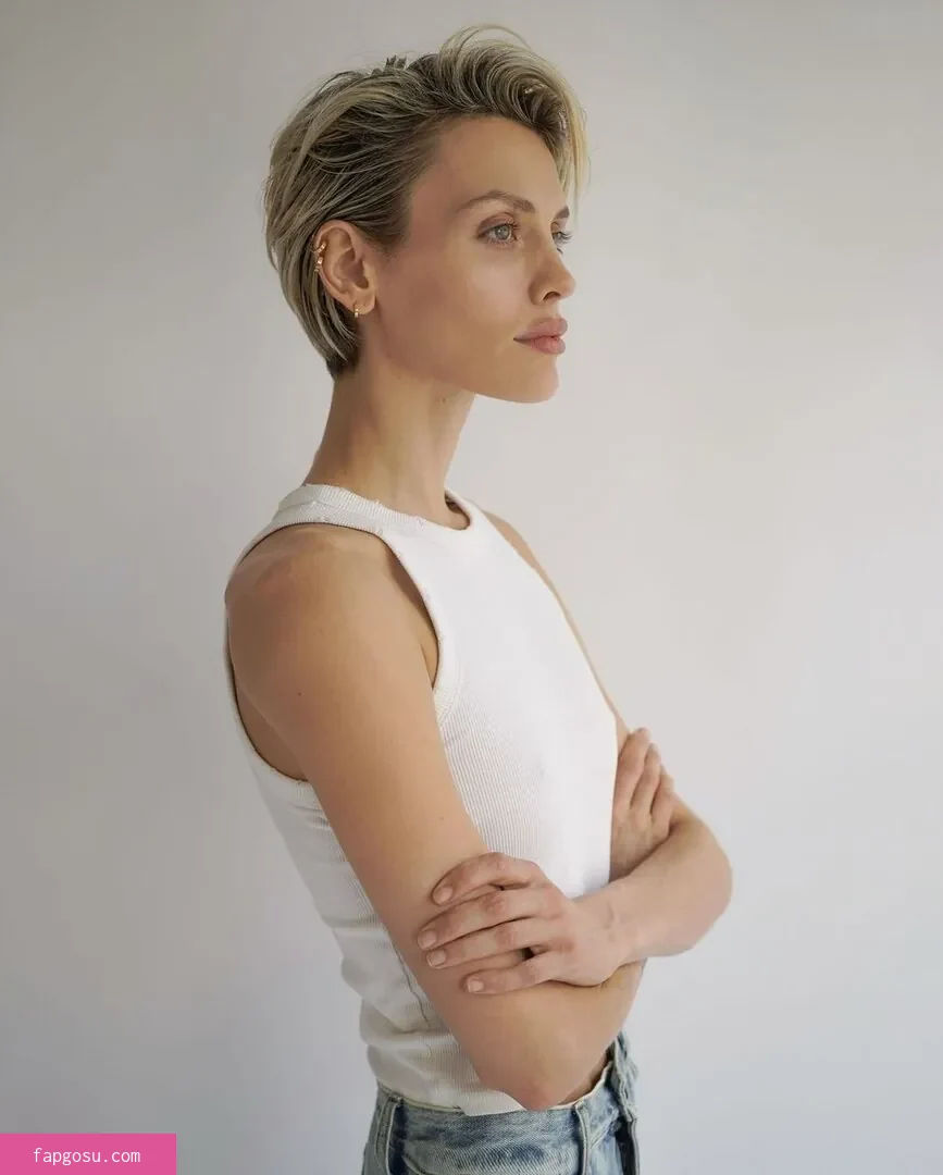 Wallis Day