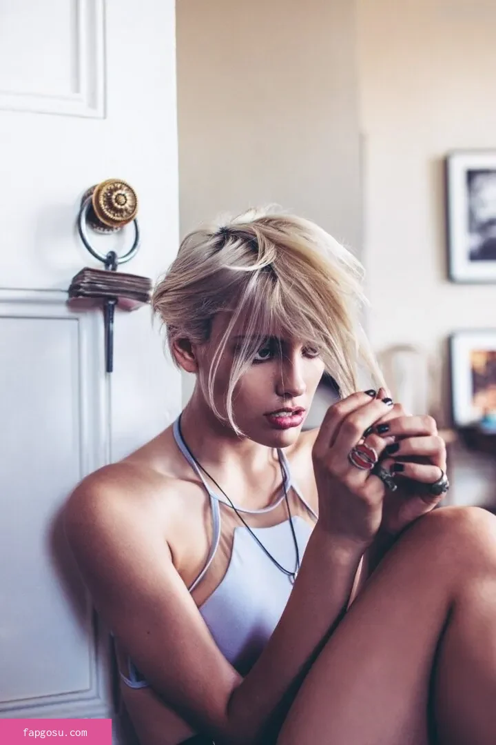 Wallis Day