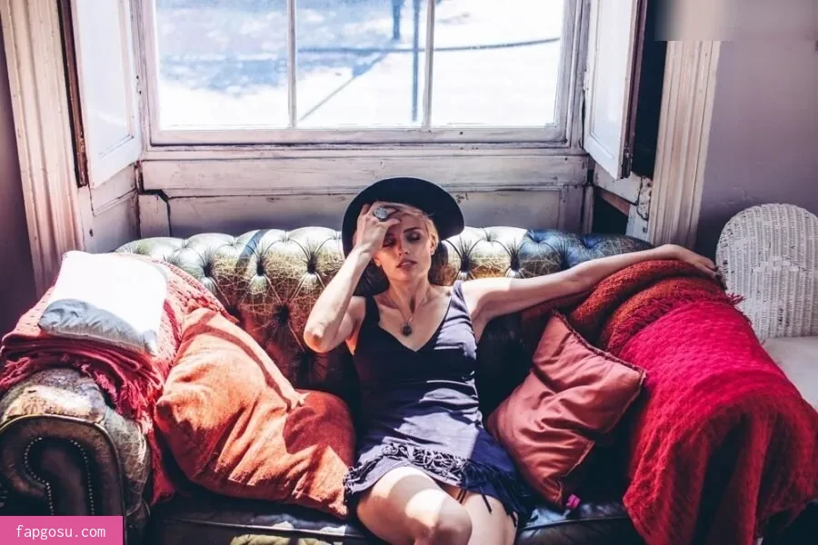 Wallis Day