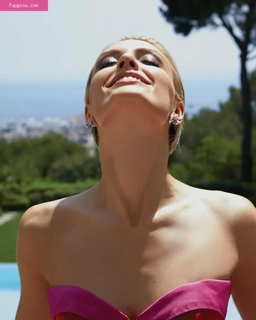 Wallis Day