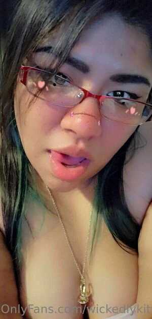 wickedlykitten content