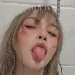 Wjsgnm 小鹿酱