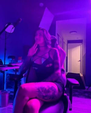 Wisalallen (Lisa Wallen) content