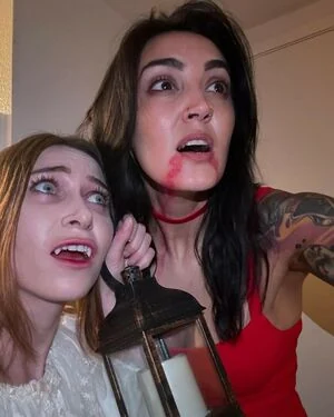 Wisalallen (Lisa Wallen) content