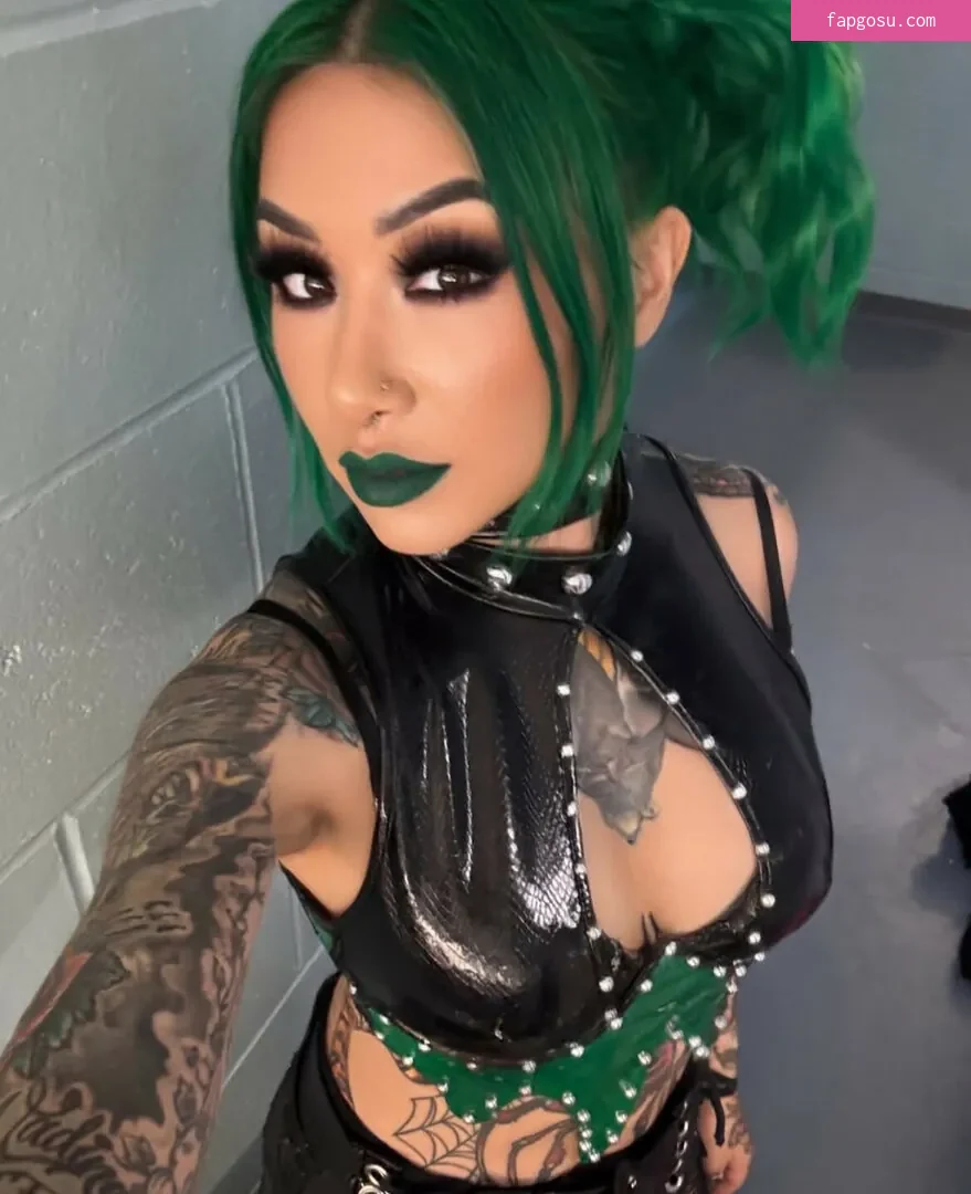 WWE Shotzi