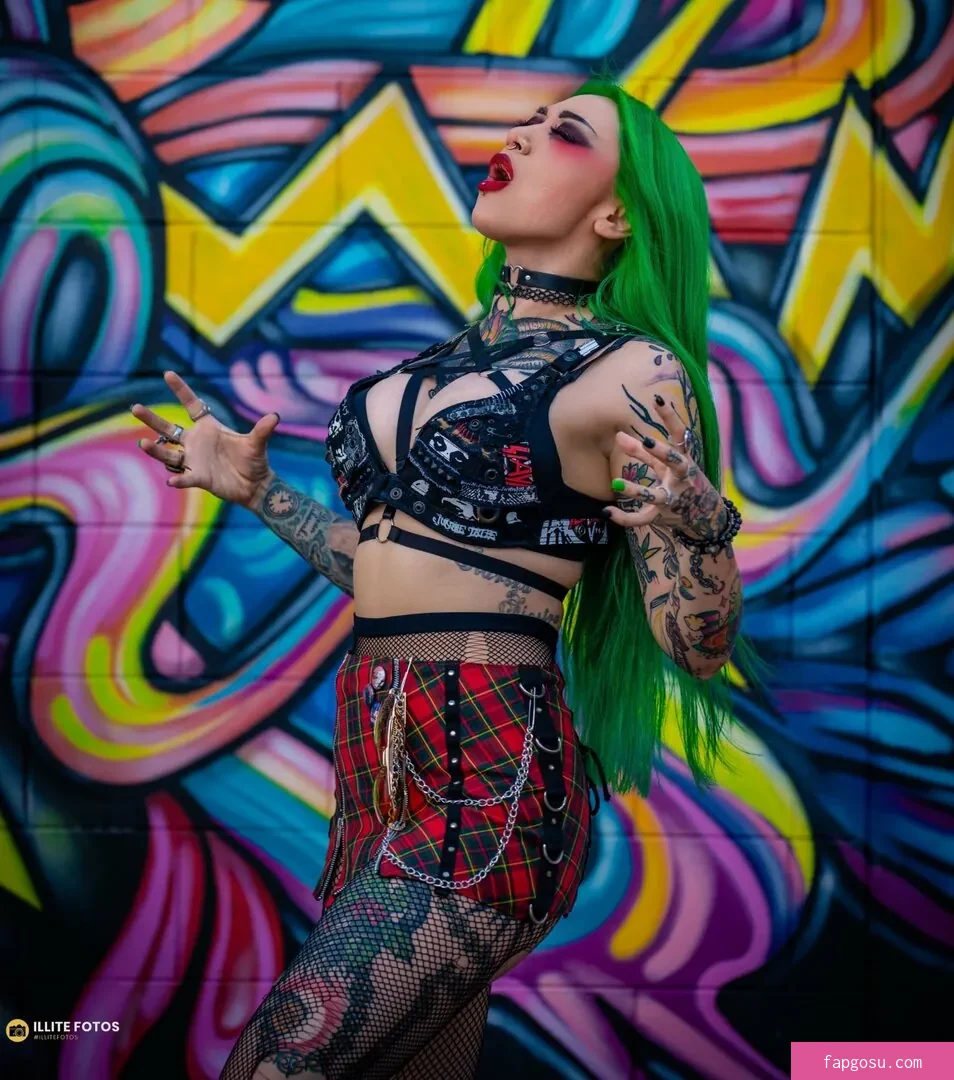WWE Shotzi