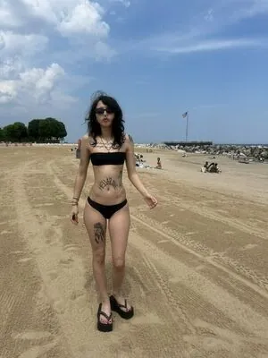 Wuvmia content