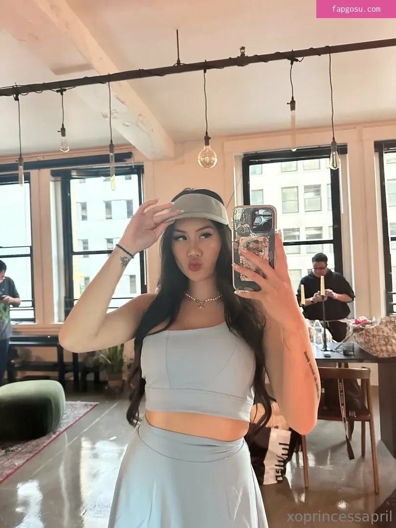 XOPrincessApril