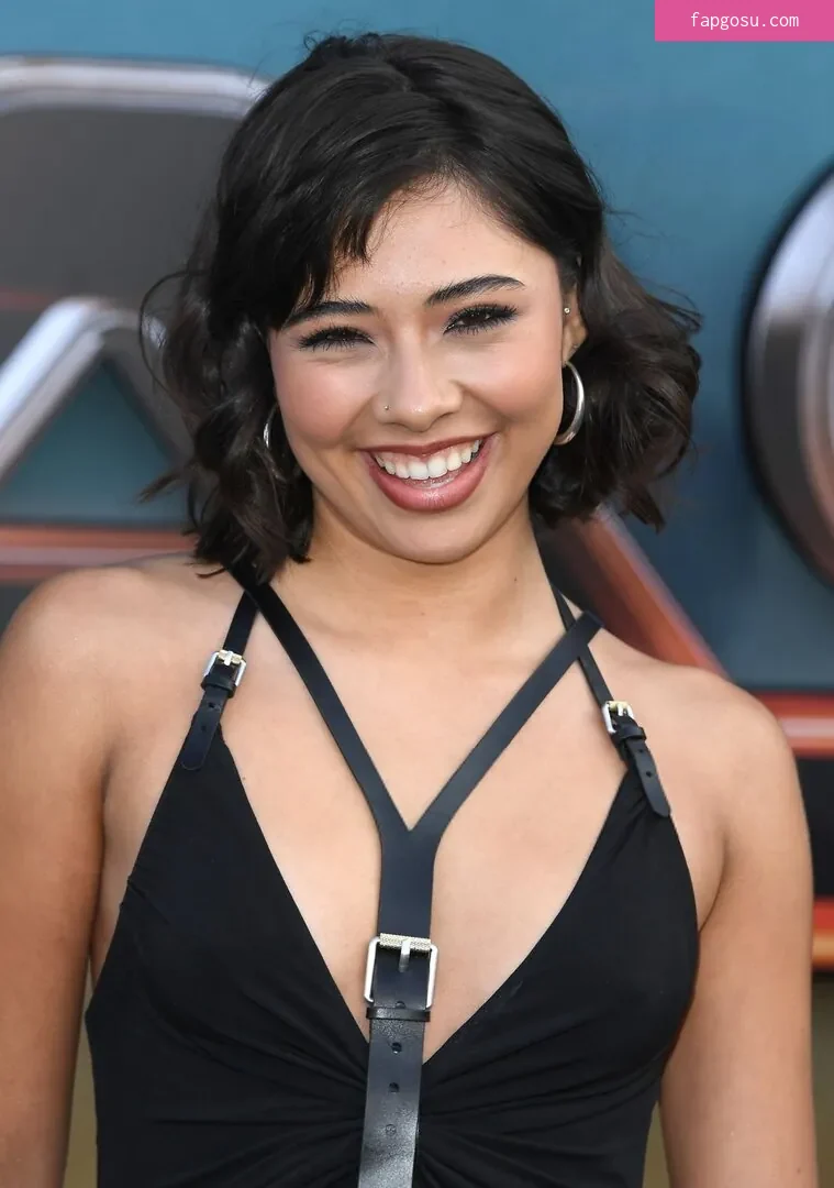 Xochitl Gomez