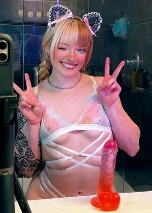 xinia_official content
