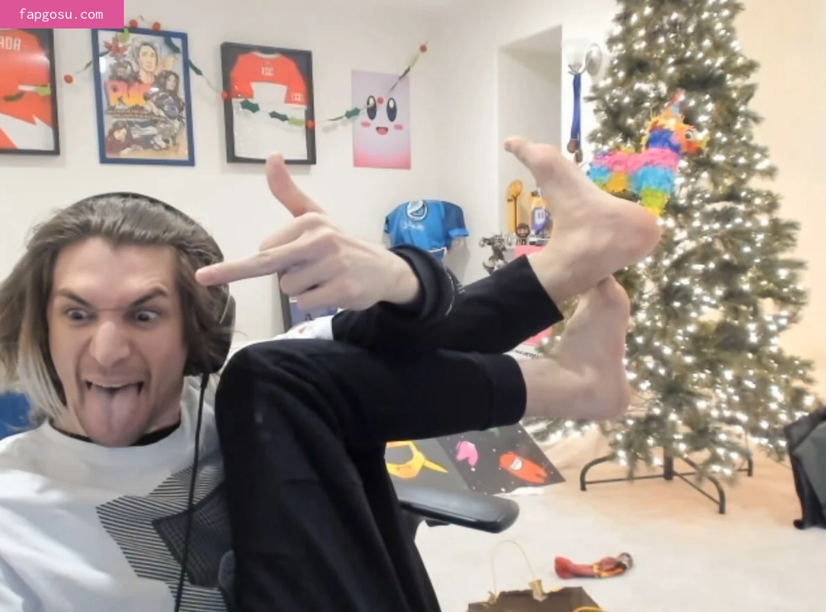 xqcow1