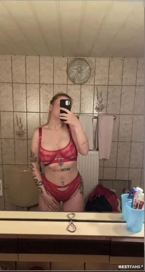 Xenia Tina Marie content