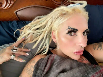 Xzanthia content