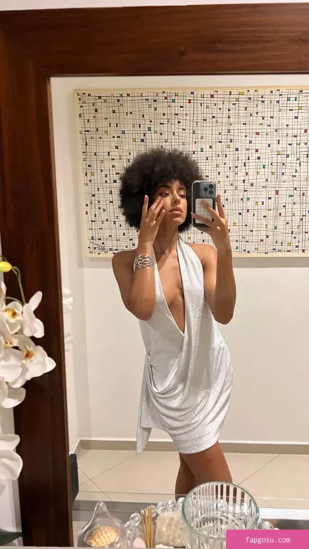 Yara Charry