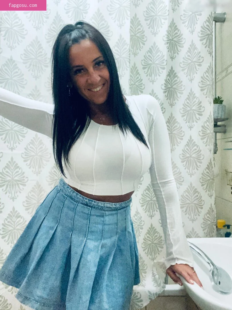 Ywett_Doll