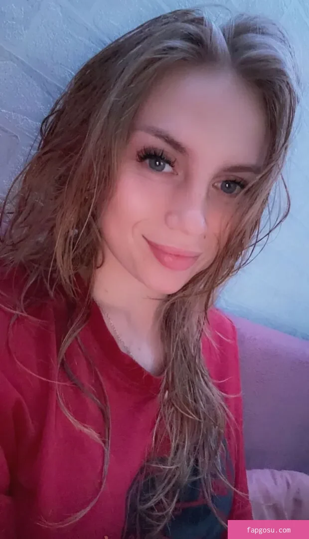 Yuliya Fox