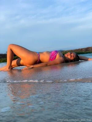 yes_jess_free content