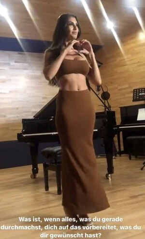 Yeliz Koc content