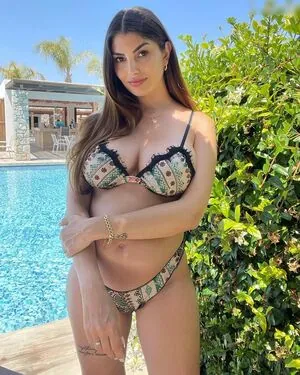 Yeliz Koc