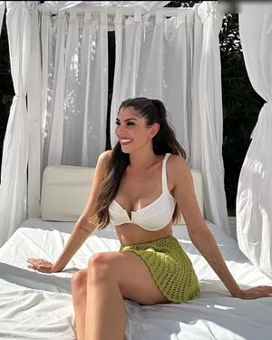 Yeliz Koc
