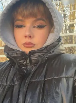 yhl.lara / Lara Reichardt / privat.shit.von.lara content