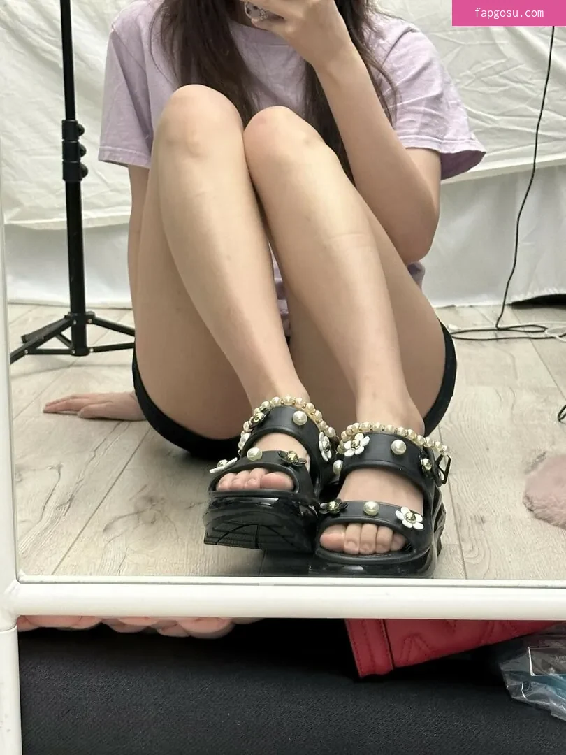 Yoojin