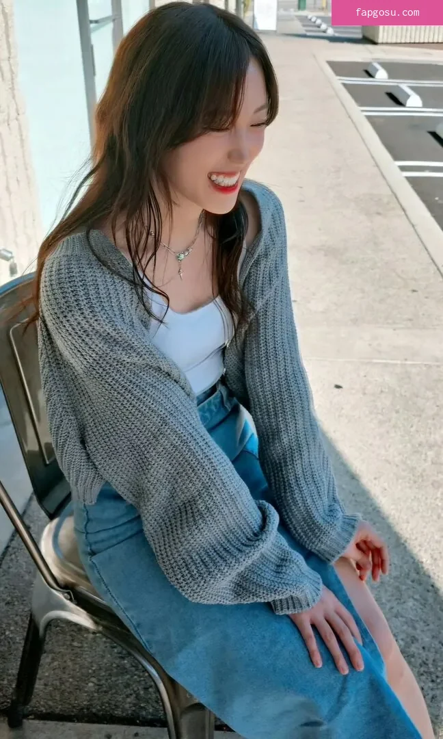 Yoojin
