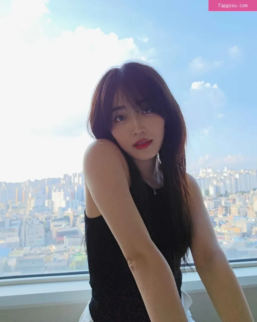 Yoojin