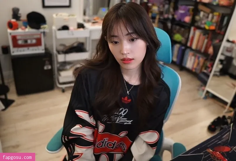 Yoojin