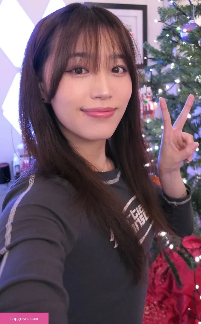 Yoojin