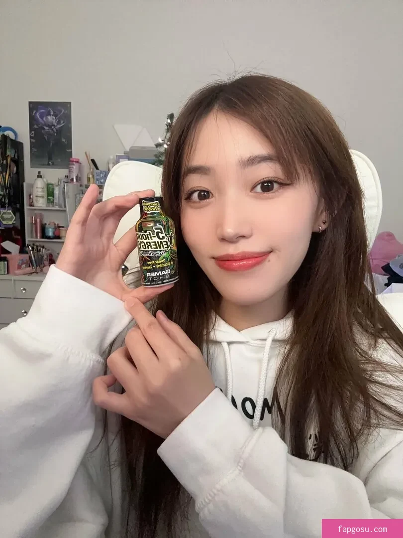 Yoojin