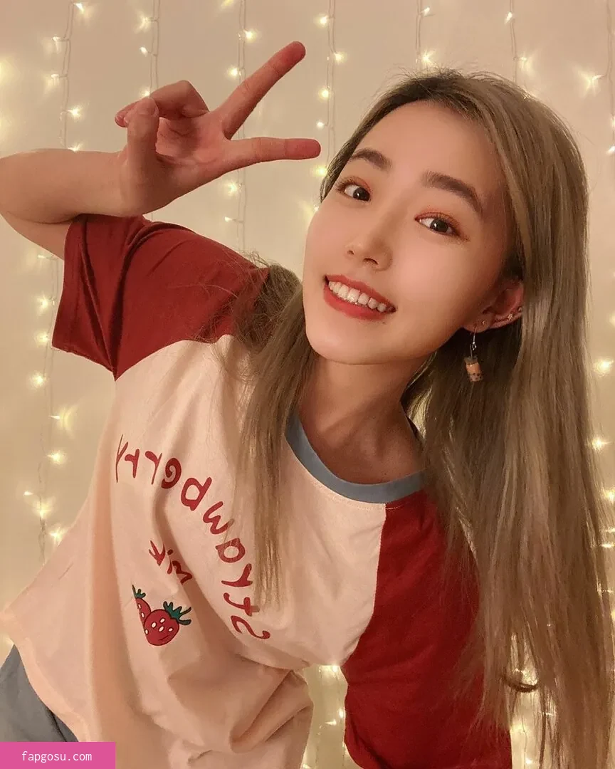 Yoojin
