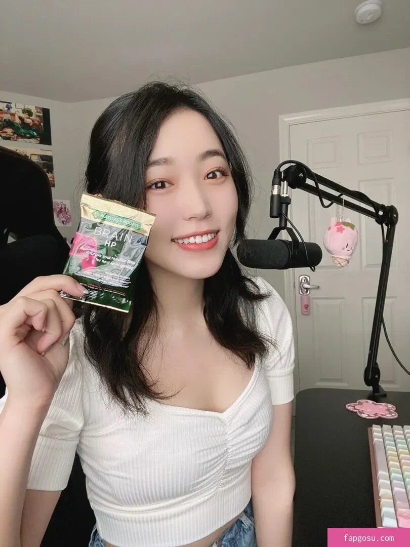 Yoojin