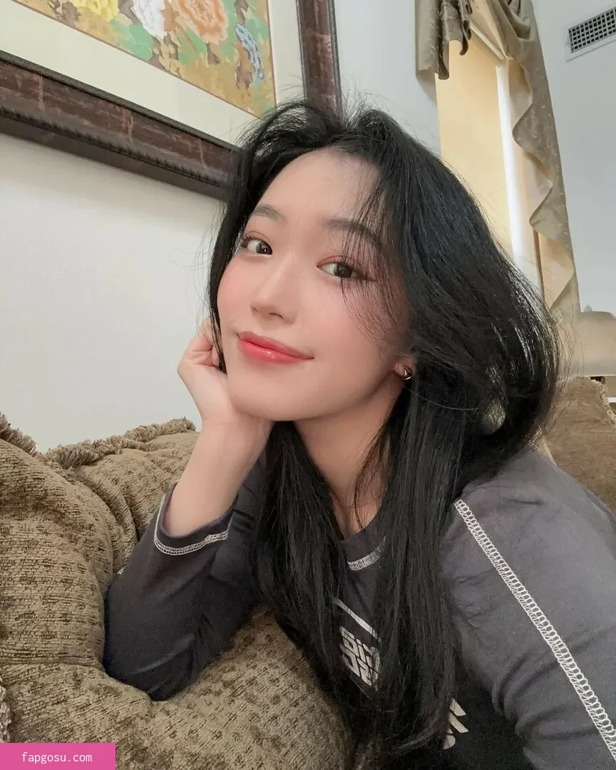 Yoojin